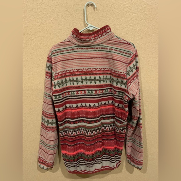 Patterned women’s Columbia half snap pull over. Size large! - Picture 4 of 4